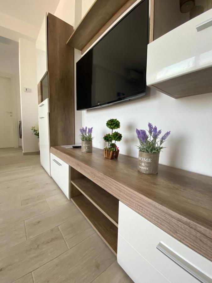 Andi Residence Năvodari Extérieur photo
